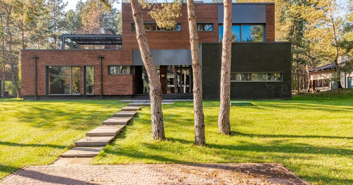 Ahorra luz en casa: Trucos y consejos caseros efectivos